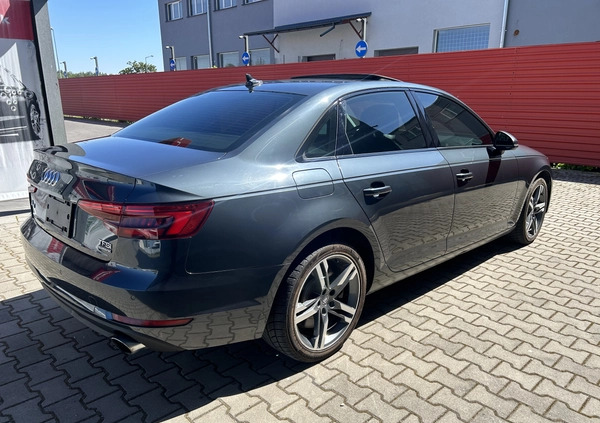 Audi A4 cena 73900 przebieg: 220000, rok produkcji 2017 z Radziejów małe 232